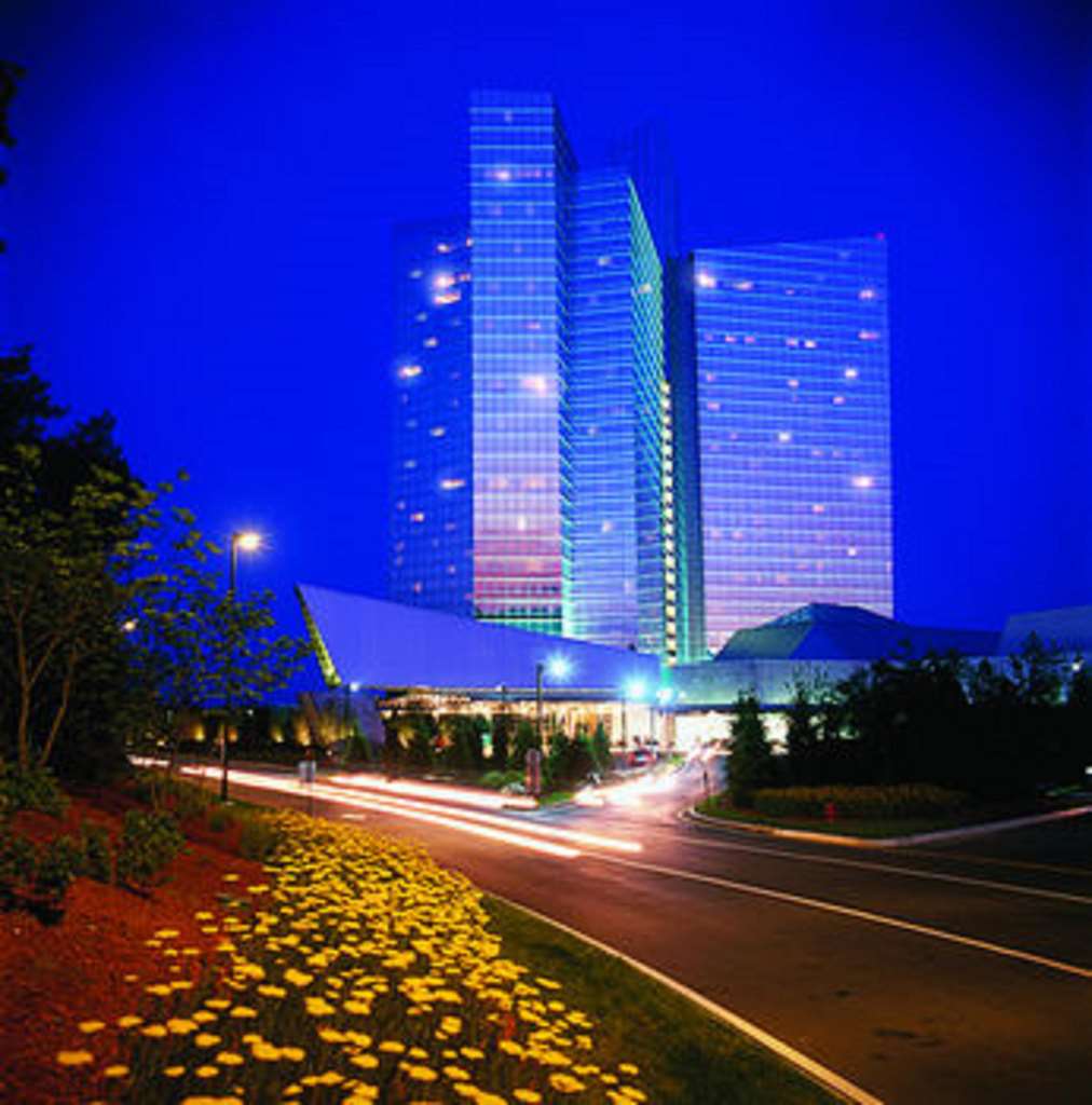 mohegan sun
