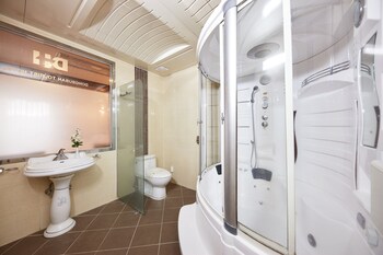 dong busan tourist hotel