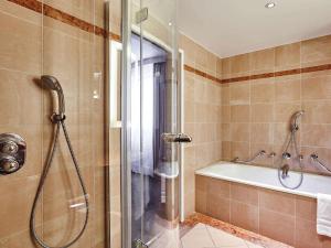 pullman paris la defense hotel