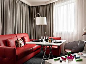 pullman paris la defense hotel