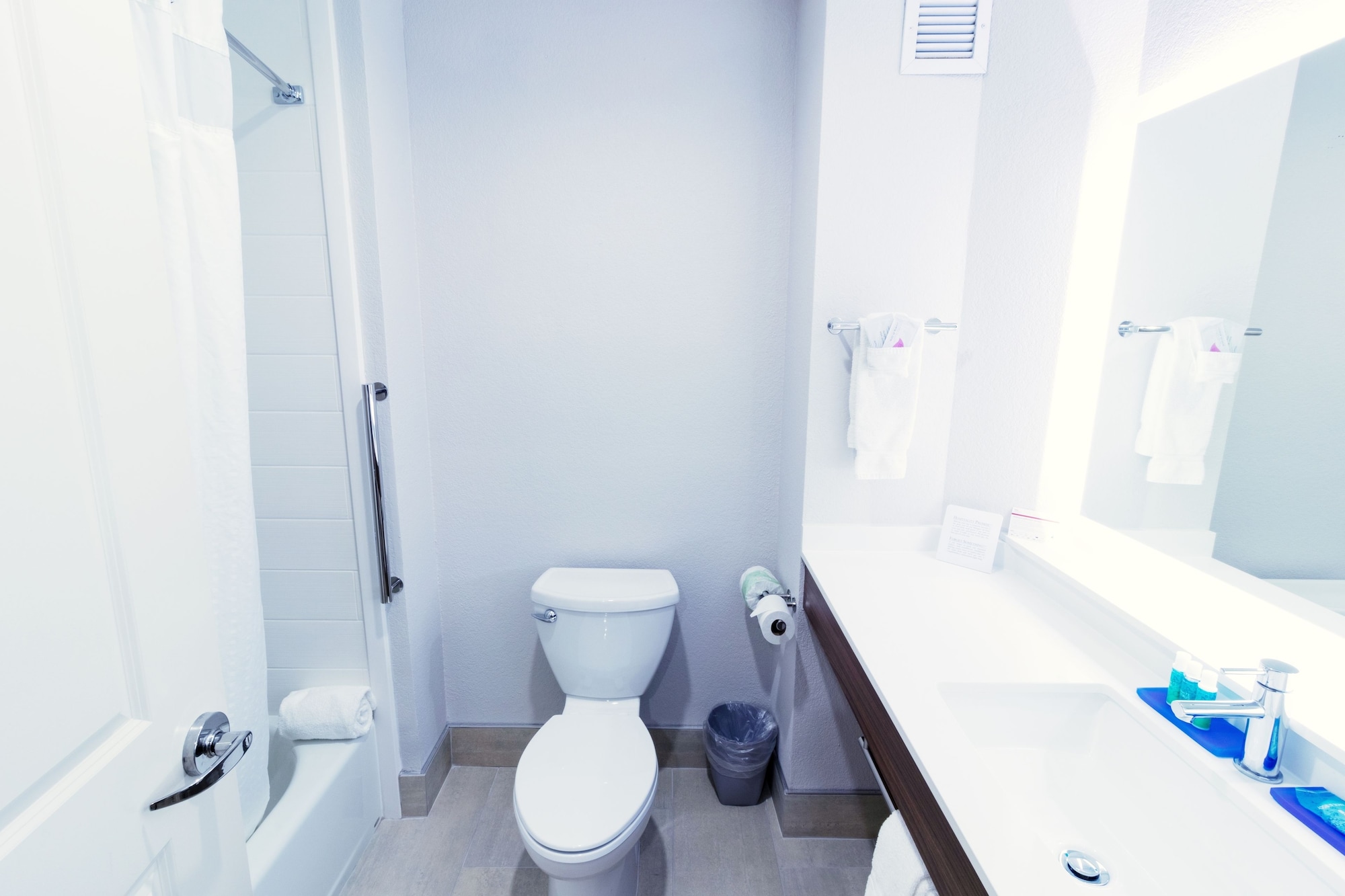 holiday inn express hotel and suites crestview by ihg