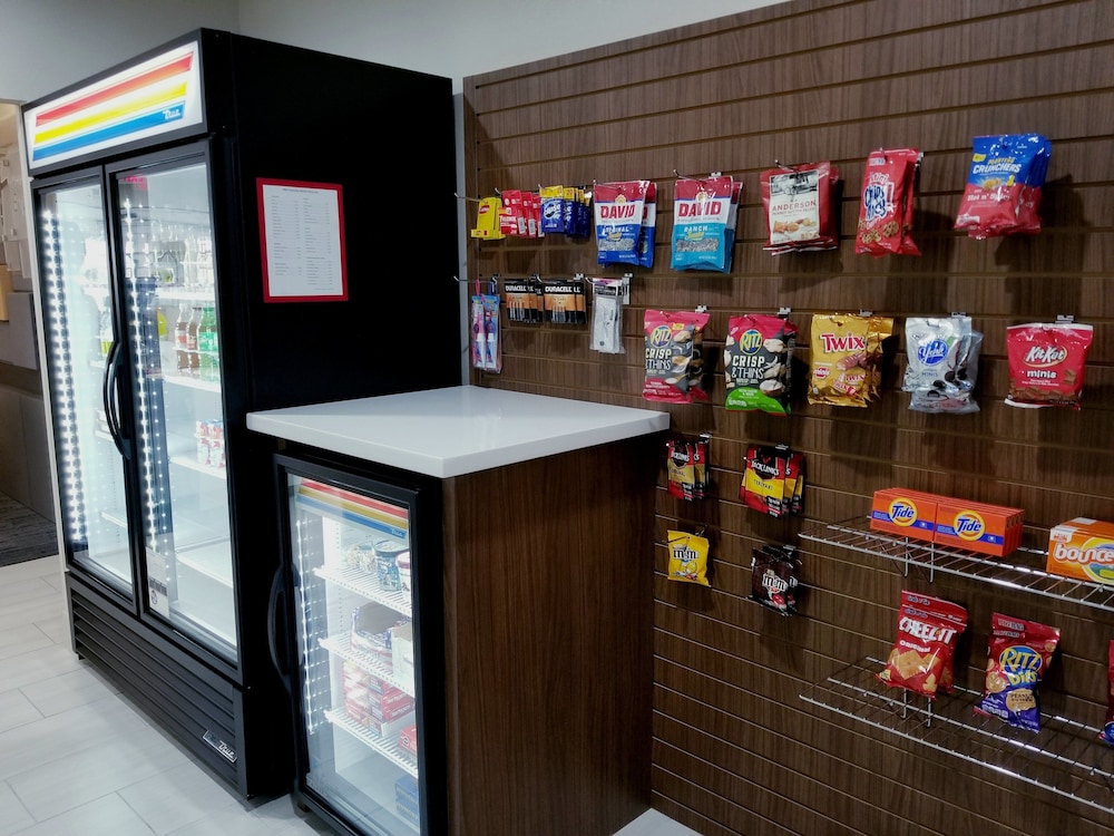 holiday inn express hotel and suites crestview by ihg