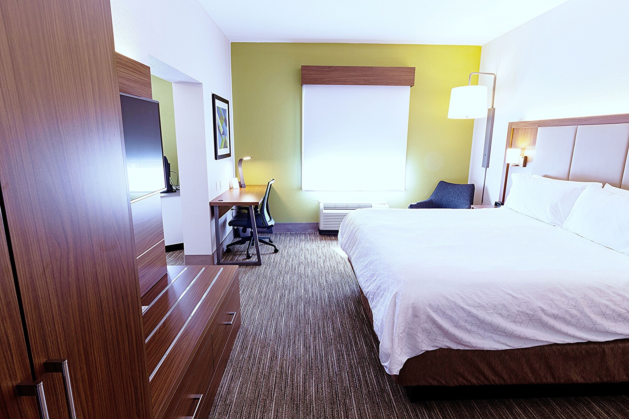 holiday inn express hotel and suites crestview by ihg
