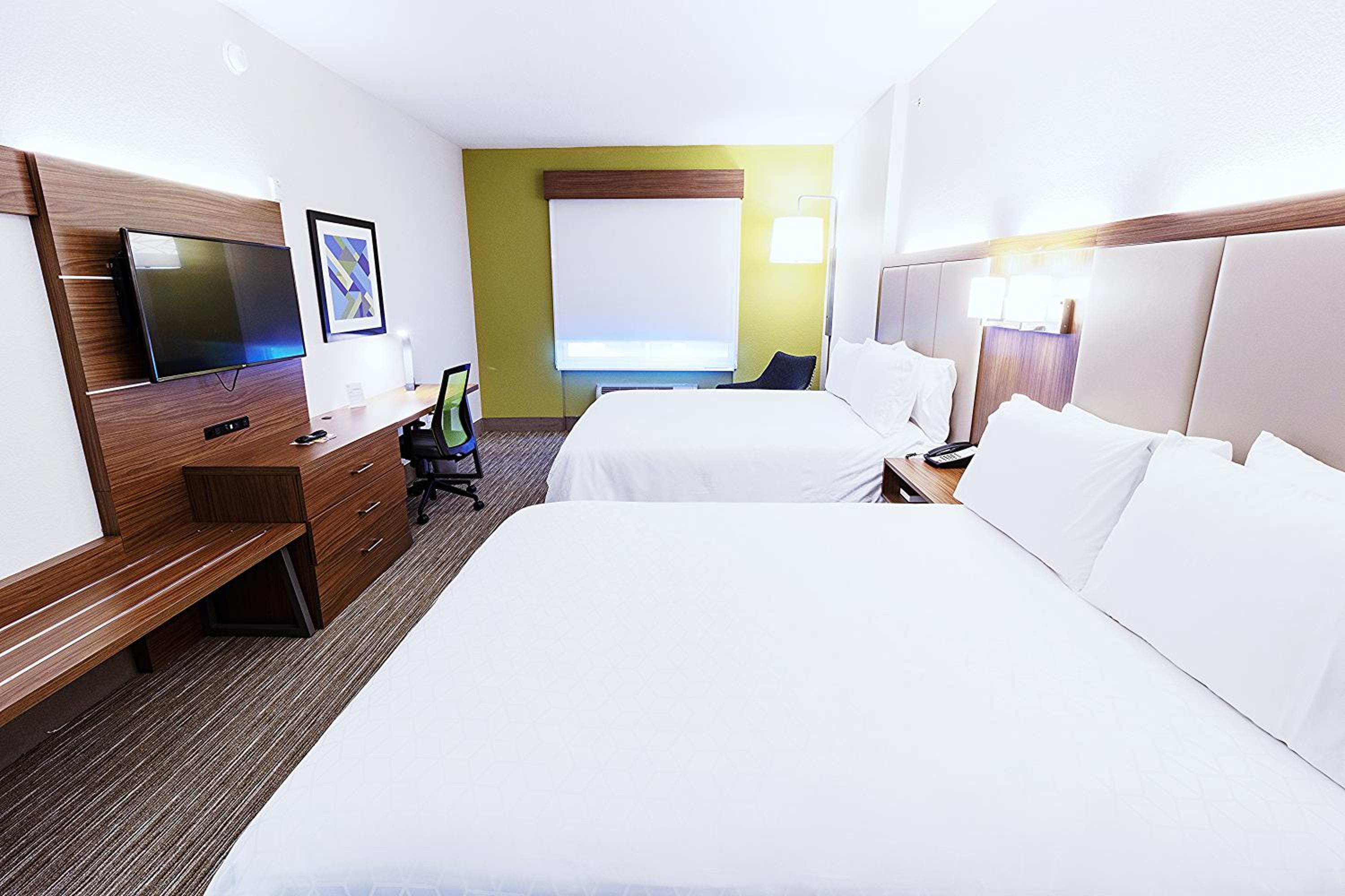 holiday inn express hotel and suites crestview by ihg