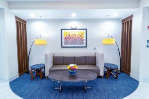 holiday inn express hotel and suites crestview by ihg