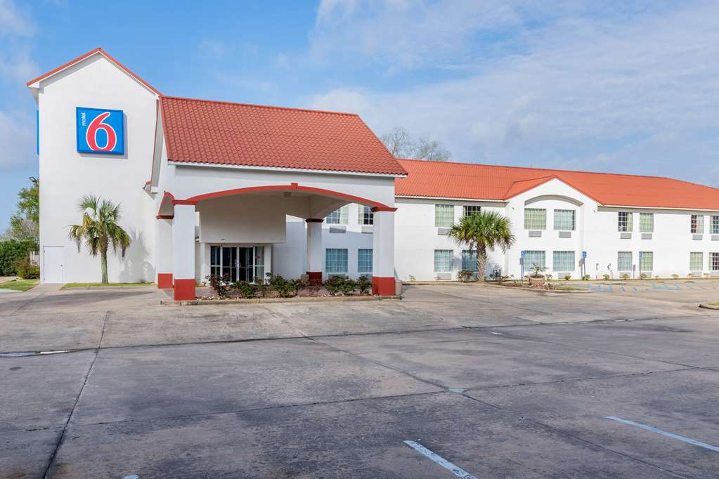 Motel 6 Crowley, La