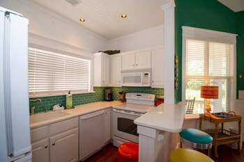 46 davis love cottage