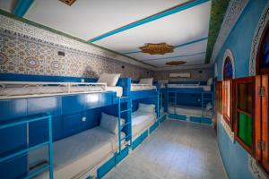riad verus hostel adults only