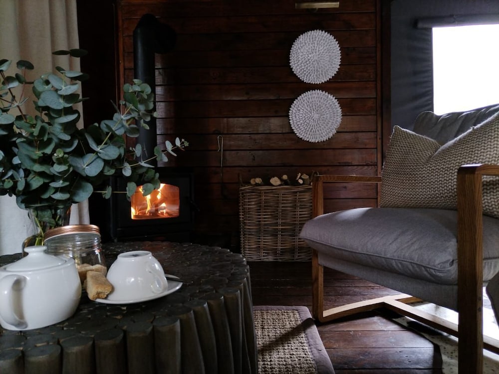 barefoot addo elephant lodge