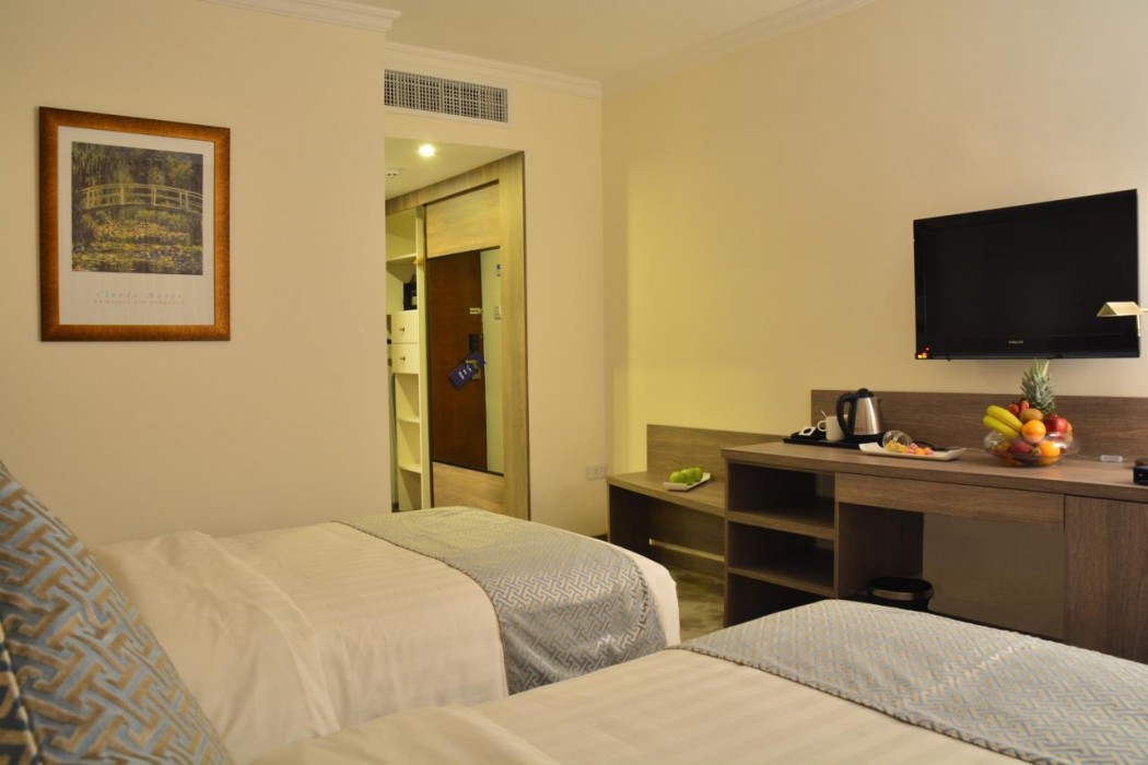 the sanrock by le reve hotels