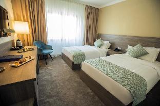 the sanrock by le reve hotels