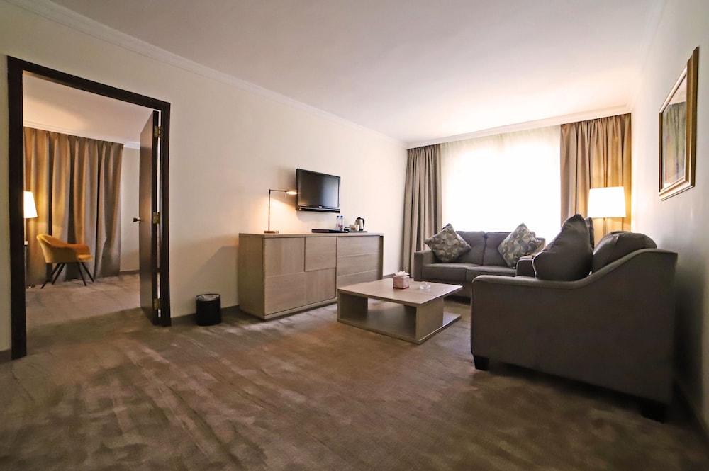 the sanrock by le reve hotels