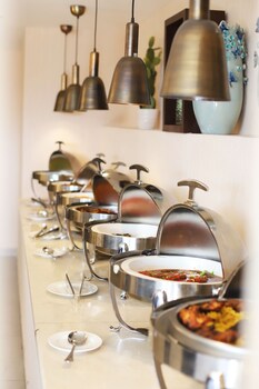 the sanrock by le reve hotels