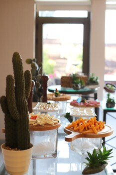 the sanrock by le reve hotels