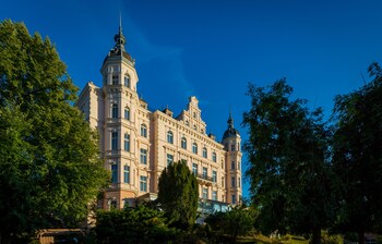 hotel bristol palace
