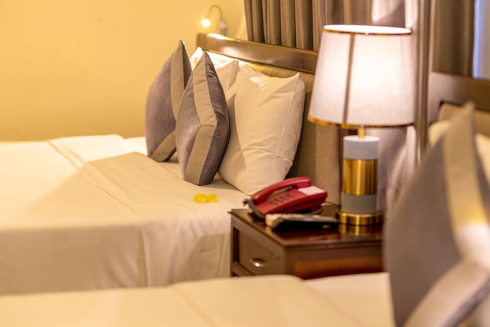 baly hotel