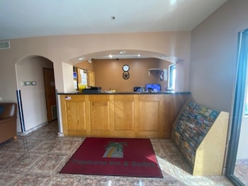 tropicana inn and suites