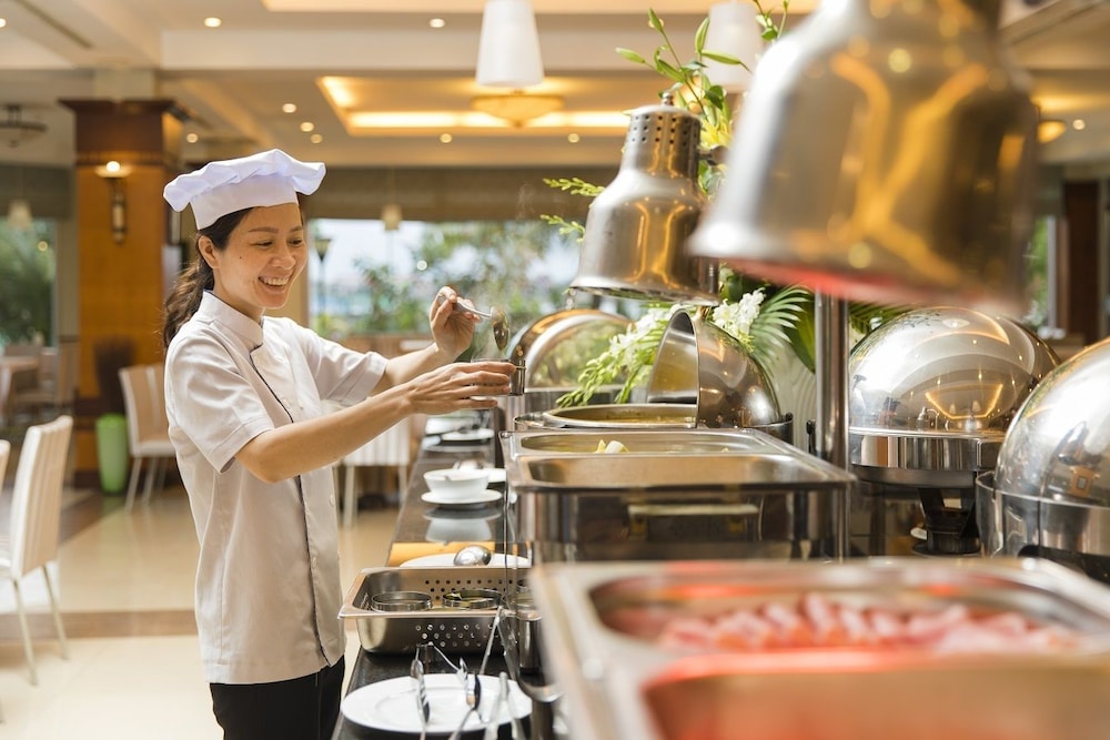 sai gon quang binh hotel