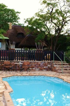 toko kamanjab lodge and safari