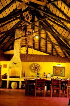 toko kamanjab lodge and safari