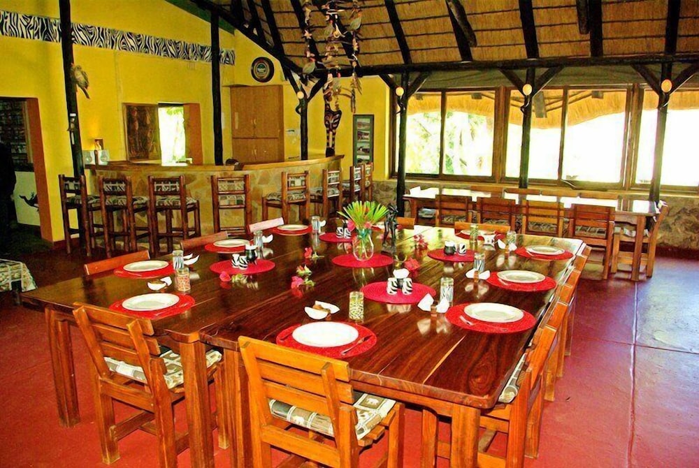 toko kamanjab lodge and safari