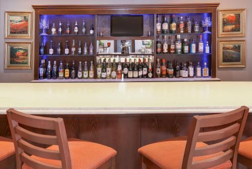 stayeasy century city