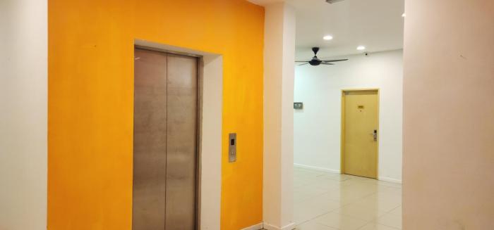 8 hotel nilai