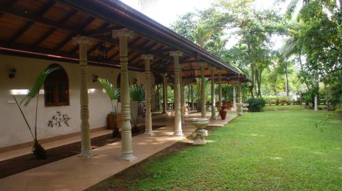 dedduwa boat house