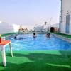 signature inn deira free parking