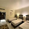 signature inn deira free parking