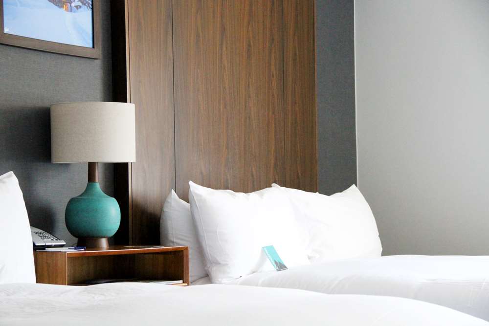 park city peaks hotel