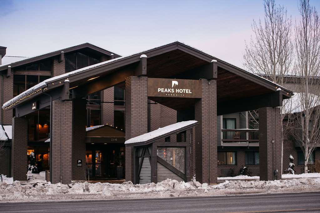 park city peaks hotel