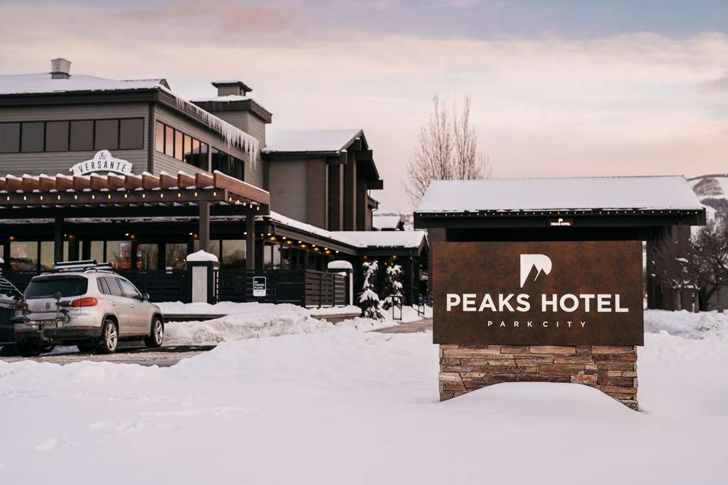park city peaks hotel