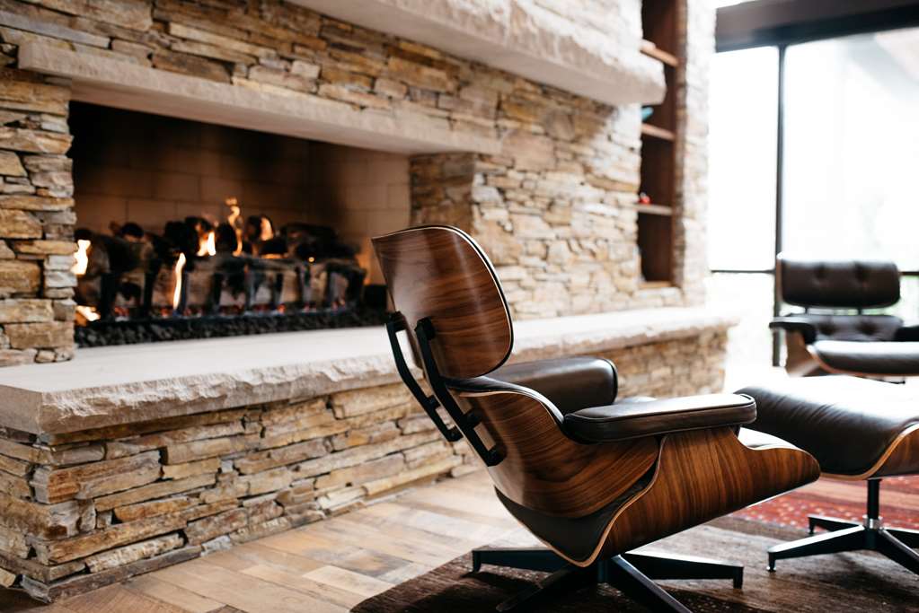 park city peaks hotel