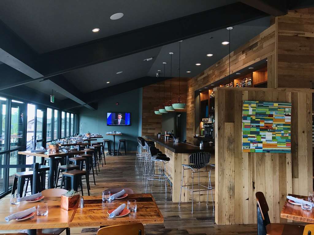 park city peaks hotel