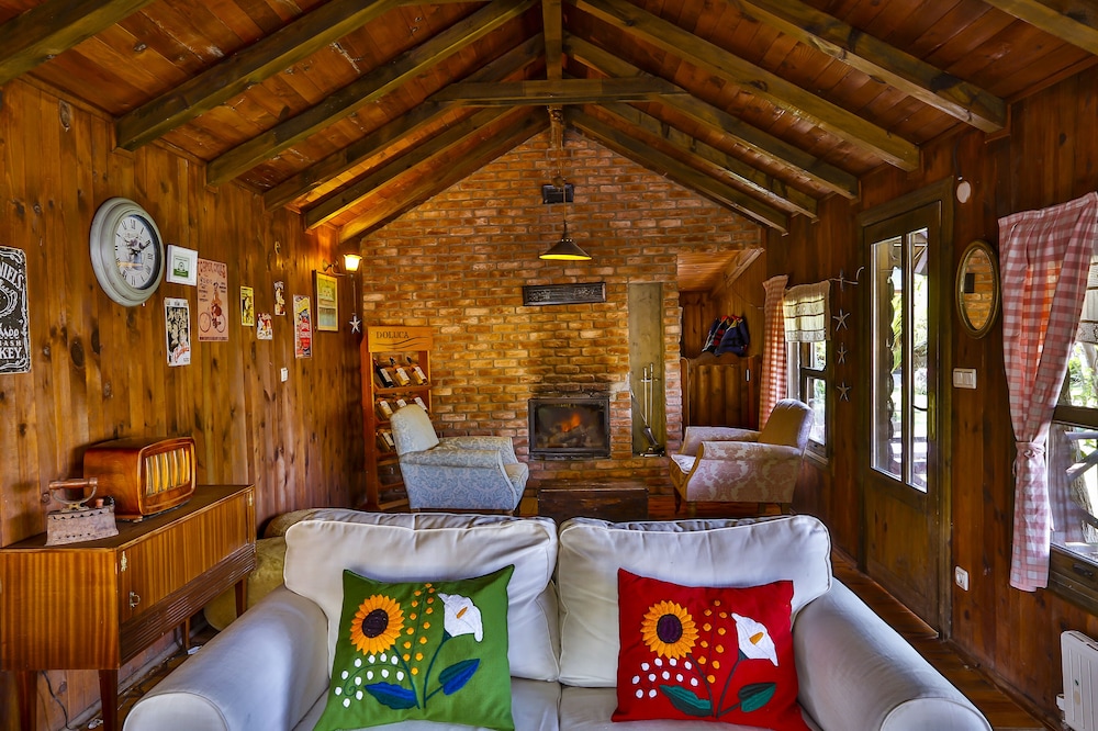 tranquilla river lodge adults only