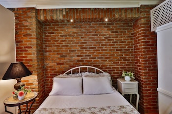 tranquilla river lodge adults only