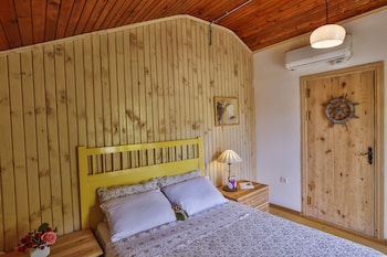 tranquilla river lodge adults only