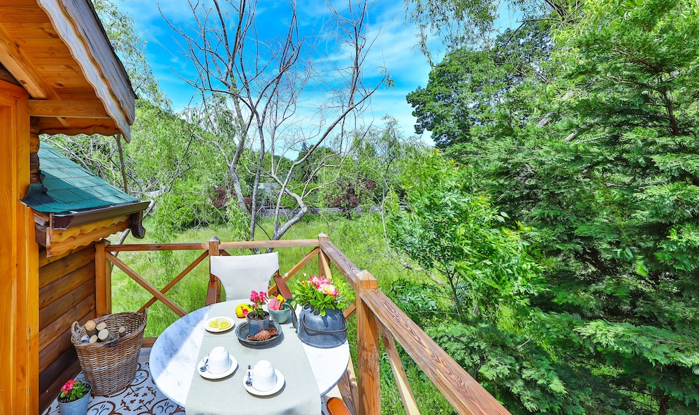 tranquilla river lodge adults only