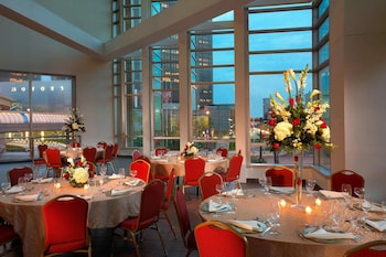 courtyard by marriott detroit downtown