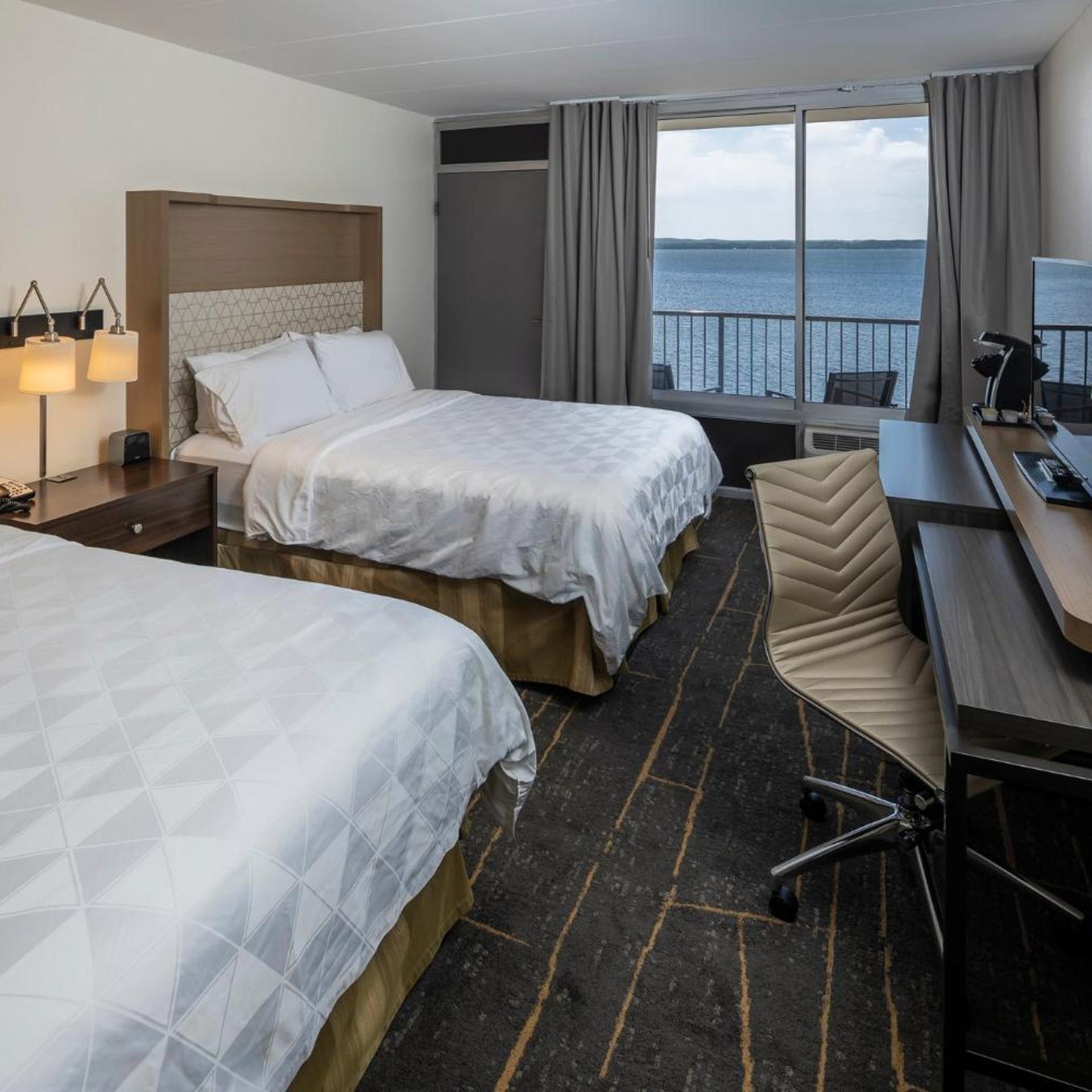 holiday inn detroit lakes by ihg