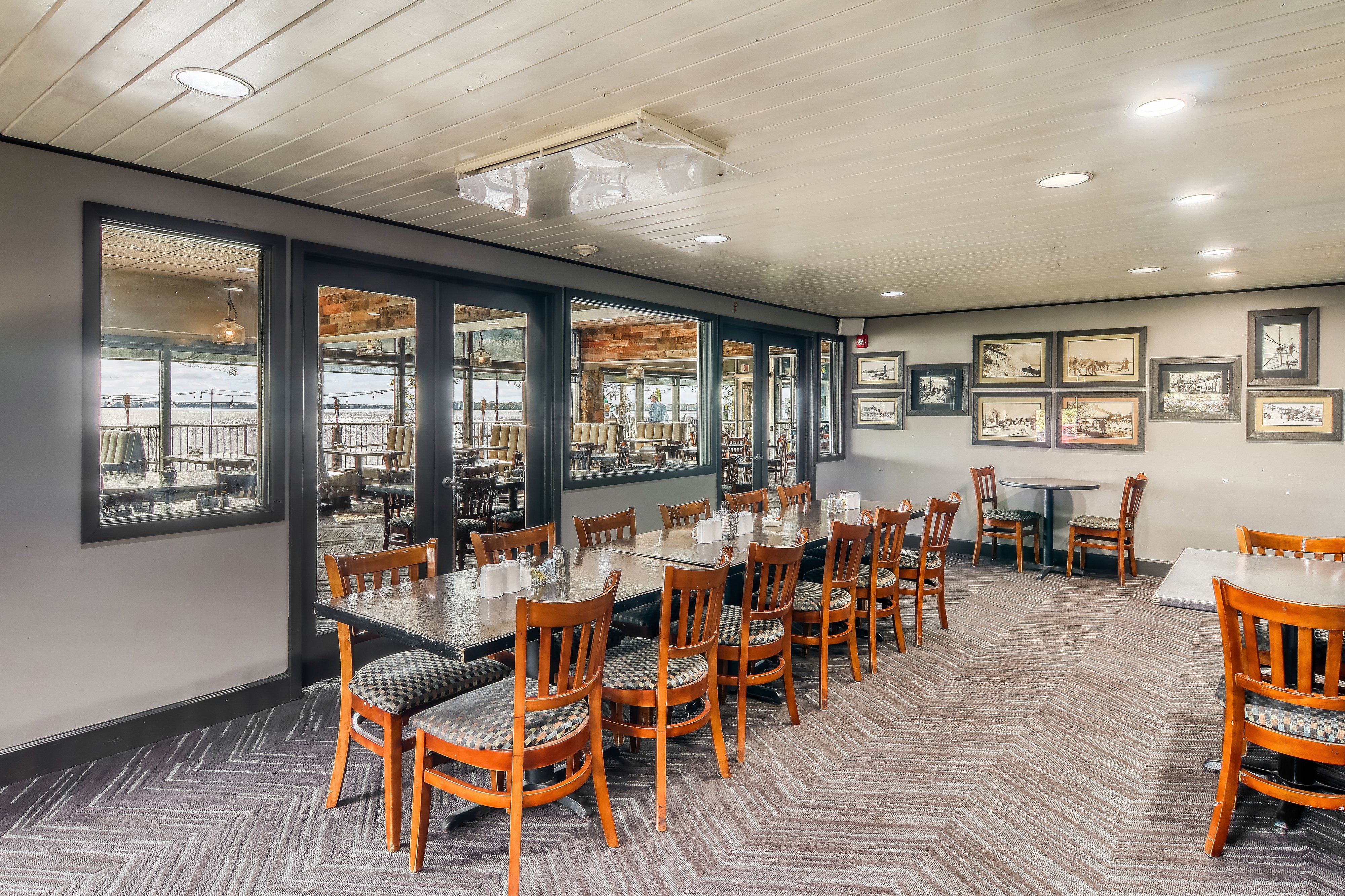 holiday inn detroit lakes by ihg
