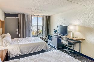 holiday inn detroit lakes by ihg