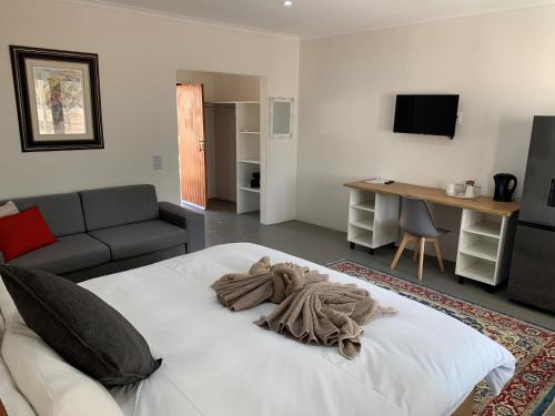 hotel otjibamba lodge