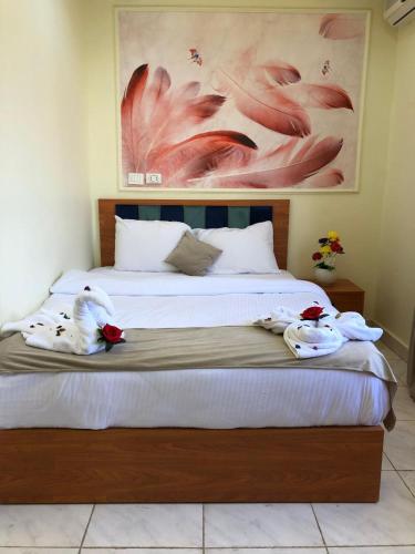 Garden City House Hotel,,3 star
