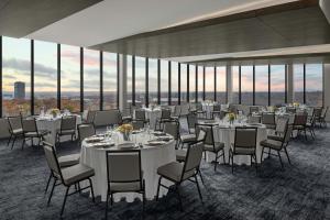 ac hotel by marriott st louis clayton