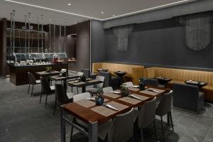 ac hotel by marriott st louis clayton