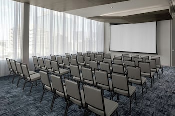 ac hotel by marriott st louis clayton