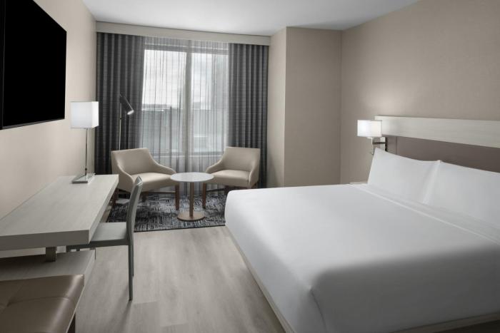 ac hotel by marriott st louis clayton