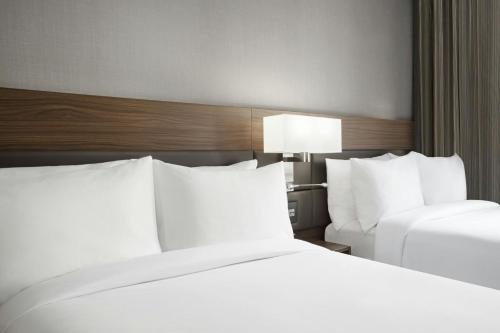 ac hotel by marriott st louis clayton